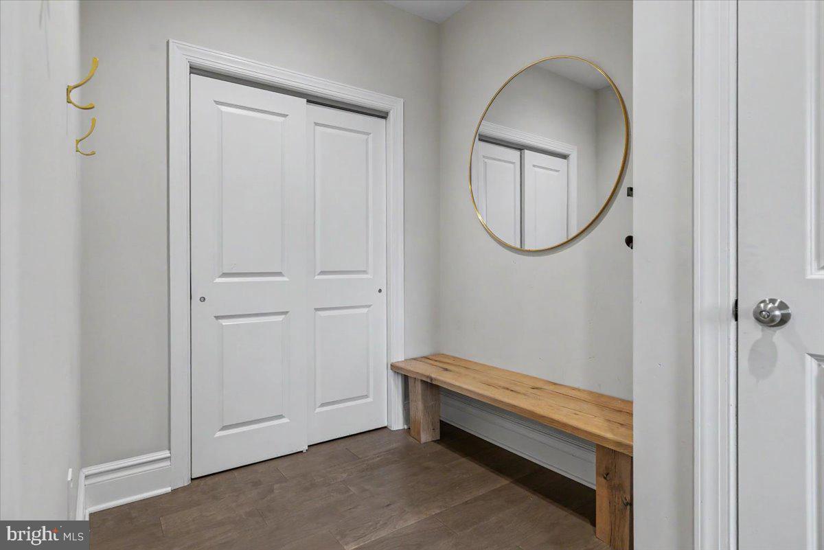 MEADOW CREEK - Residential