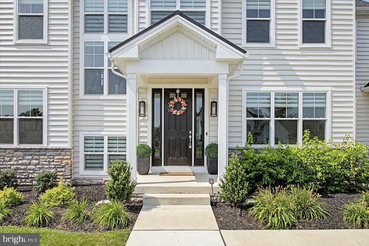 MEADOW CREEK - Residential
