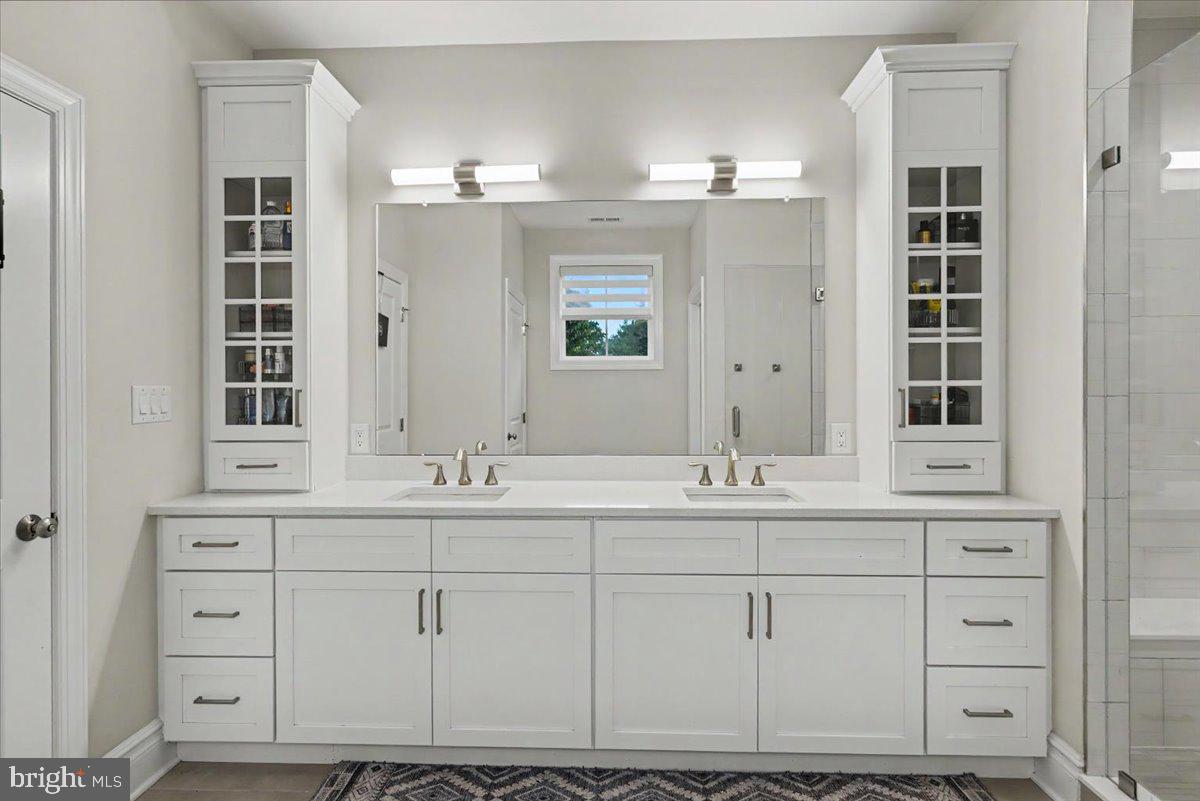 MEADOW CREEK - Residential