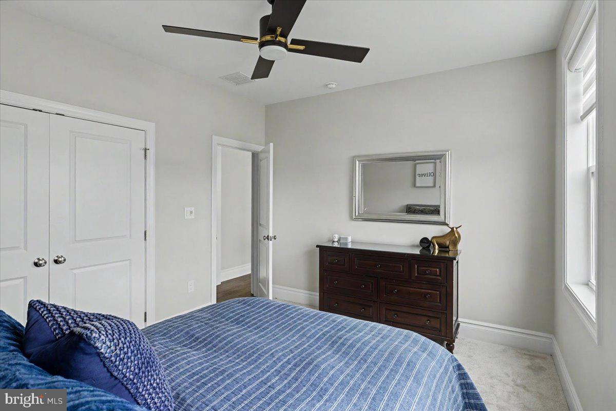 MEADOW CREEK - Residential