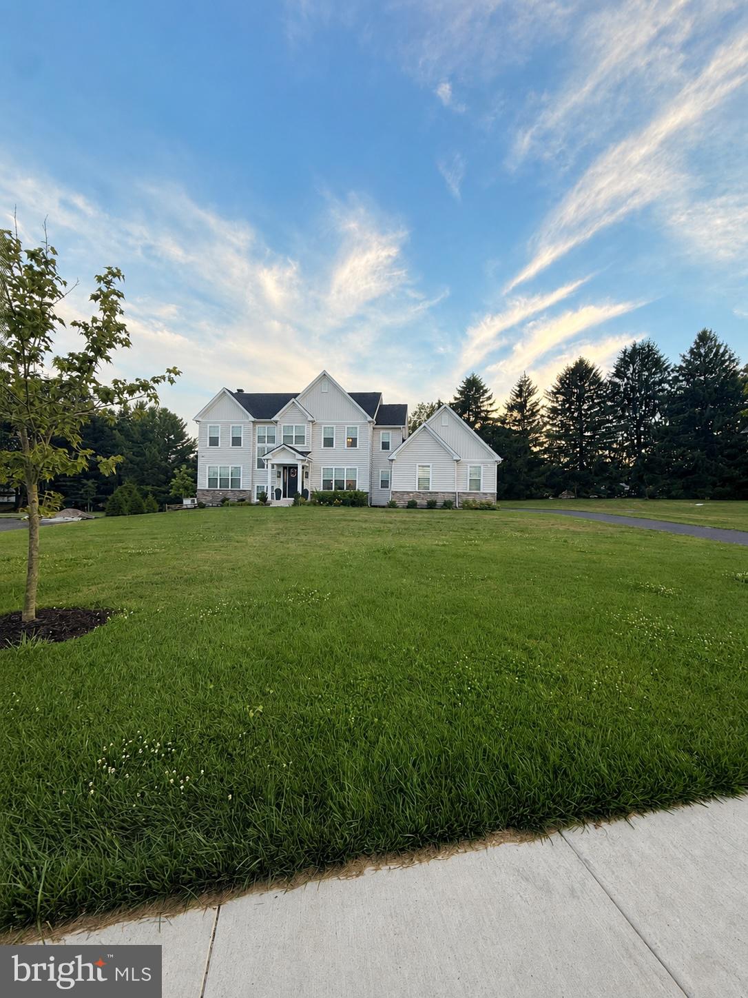 MEADOW CREEK - Residential