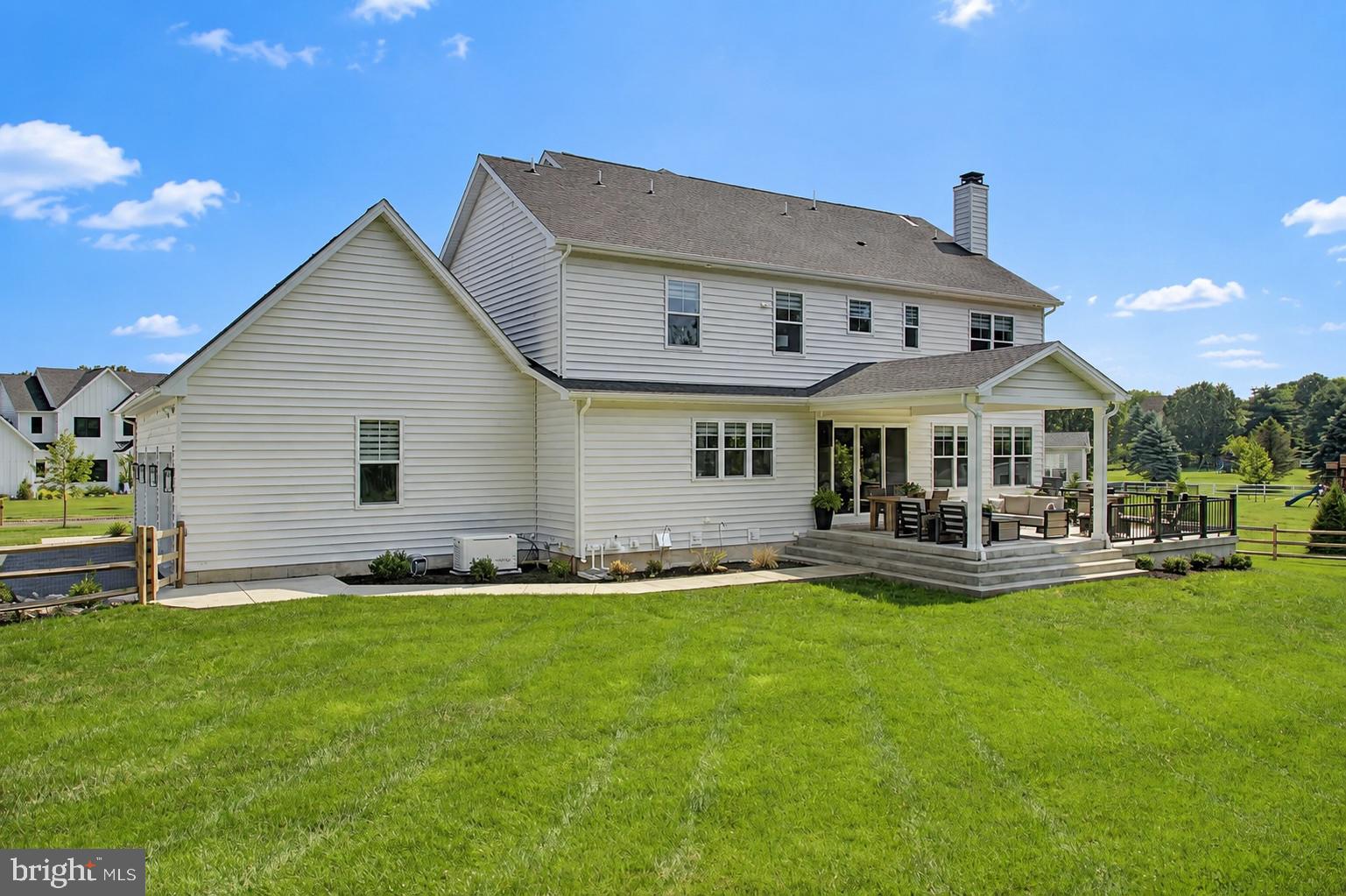 MEADOW CREEK - Residential