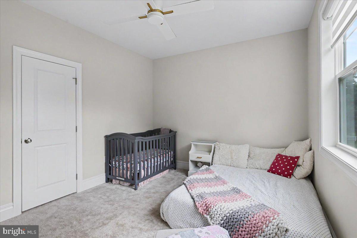 MEADOW CREEK - Residential