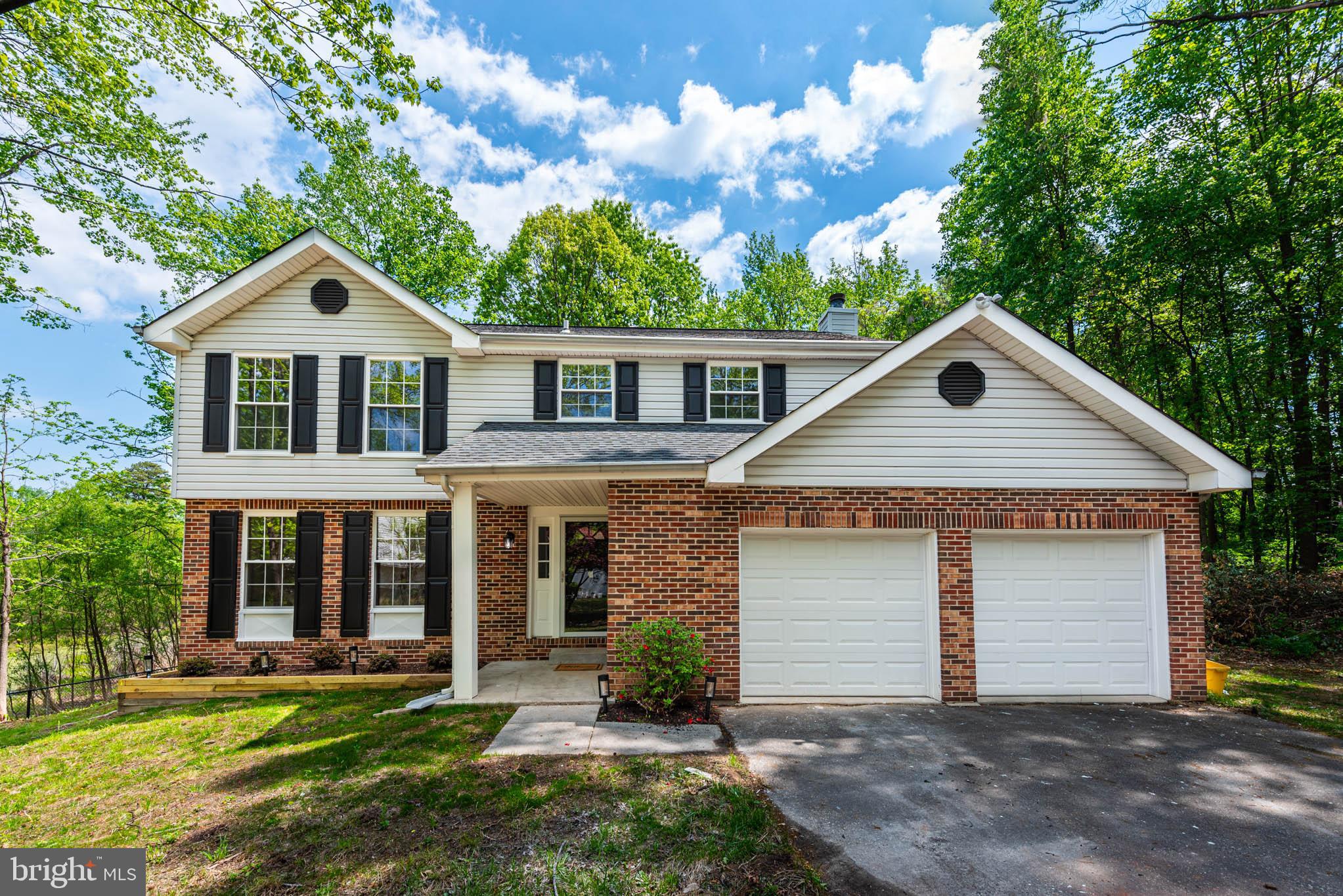 HARMANS WOODS - Residential