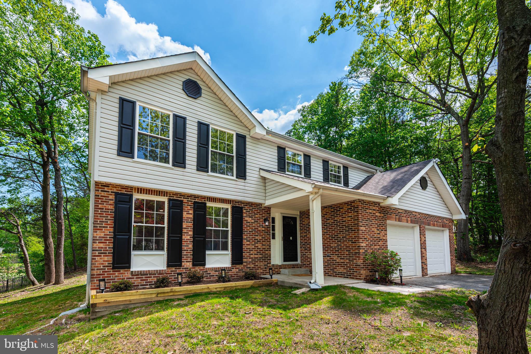 HARMANS WOODS - Residential