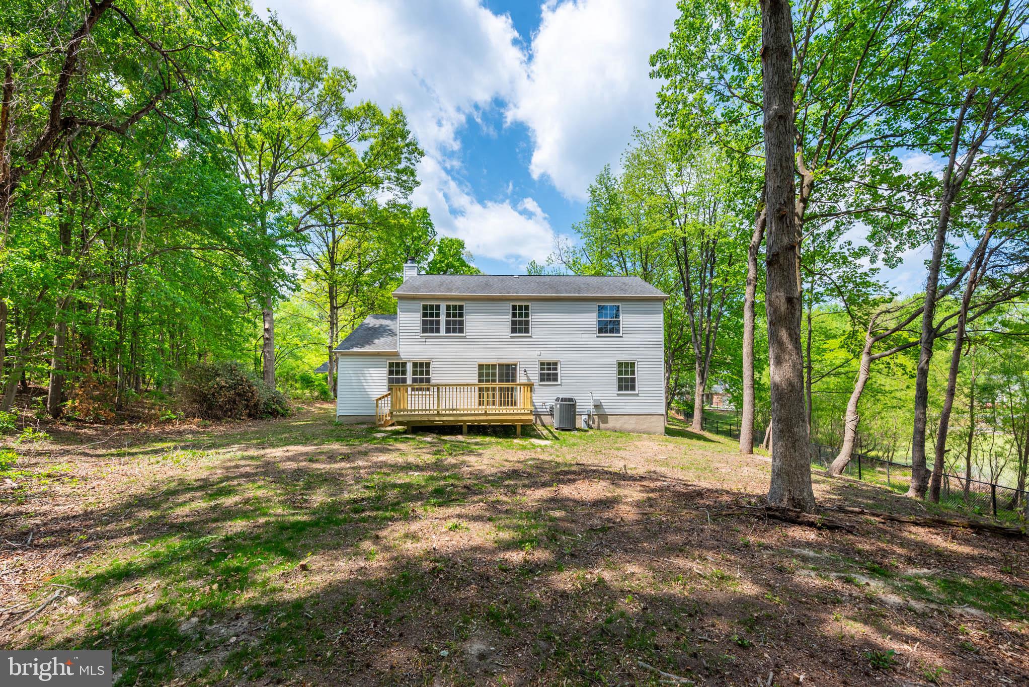 HARMANS WOODS - Residential