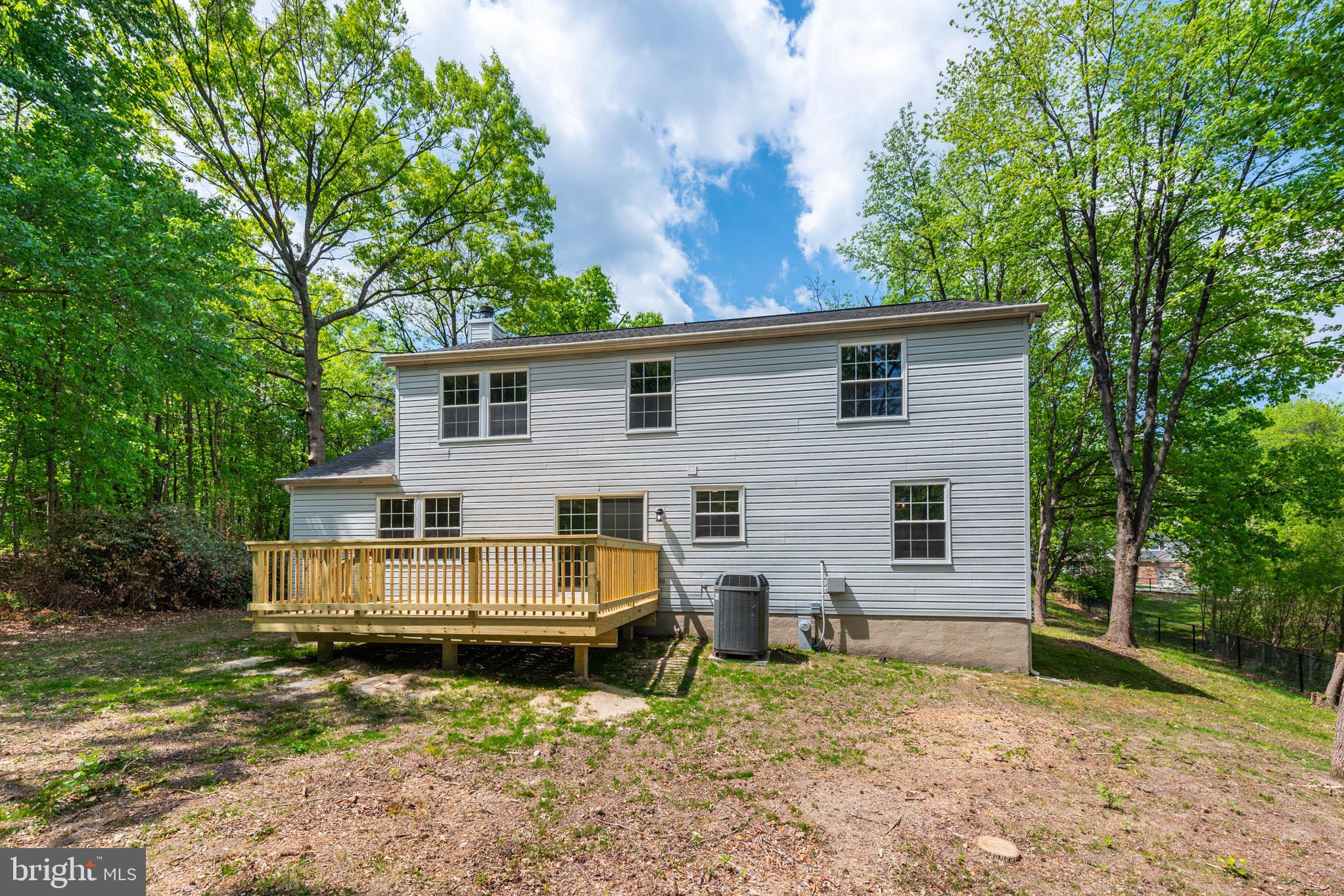 HARMANS WOODS - Residential