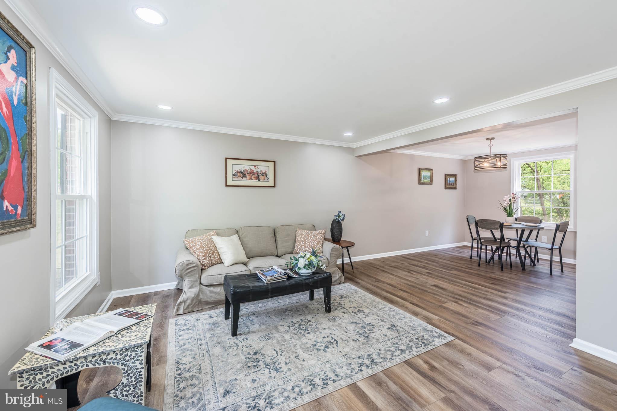 HARMANS WOODS - Residential