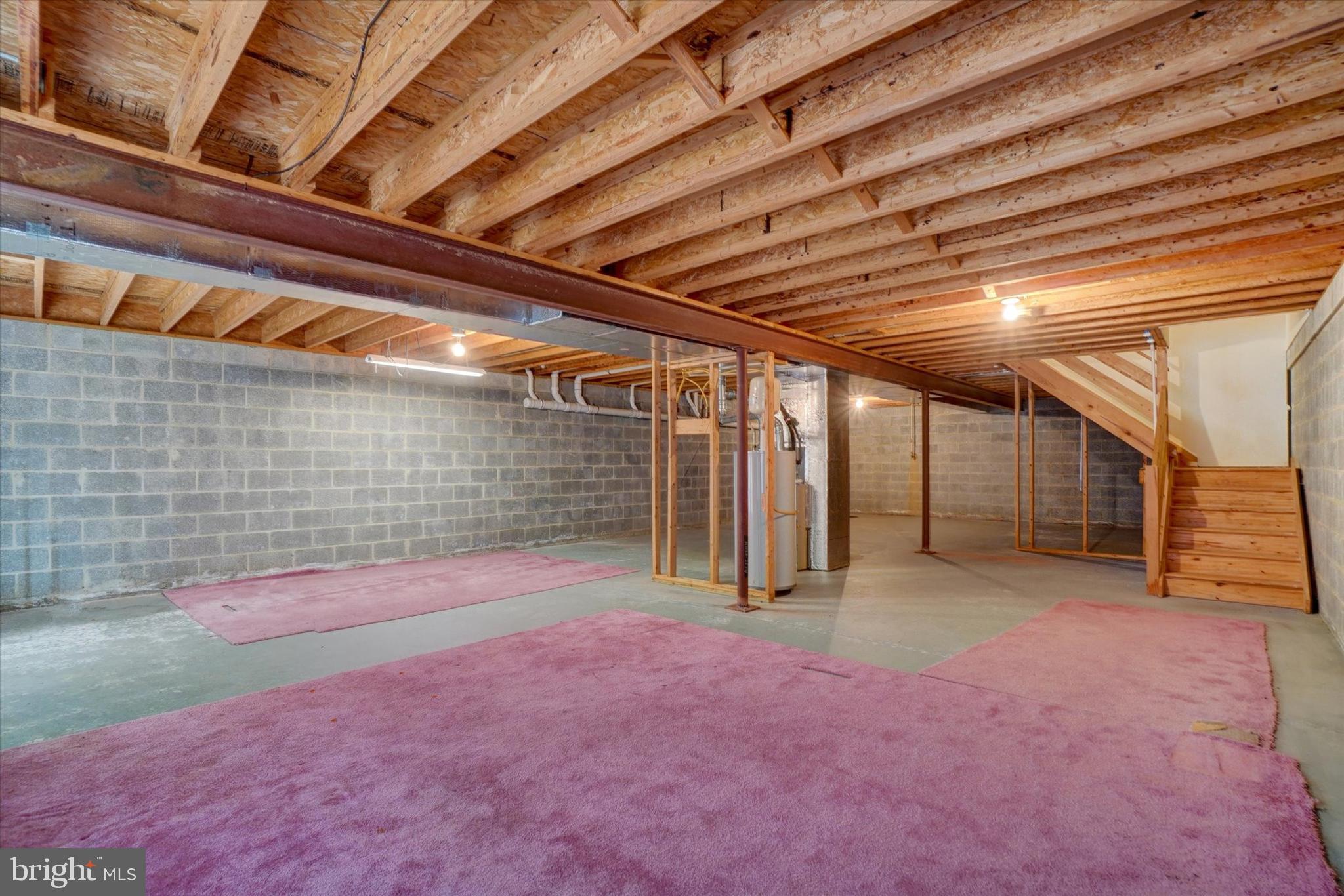 EQUINE MEADOWS - Residential