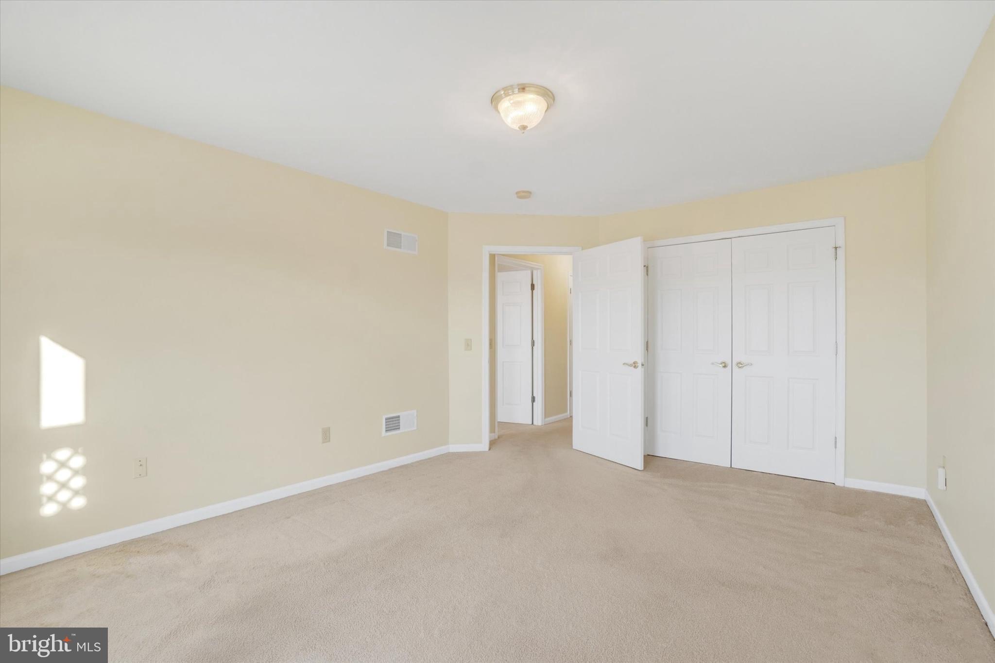 EQUINE MEADOWS - Residential