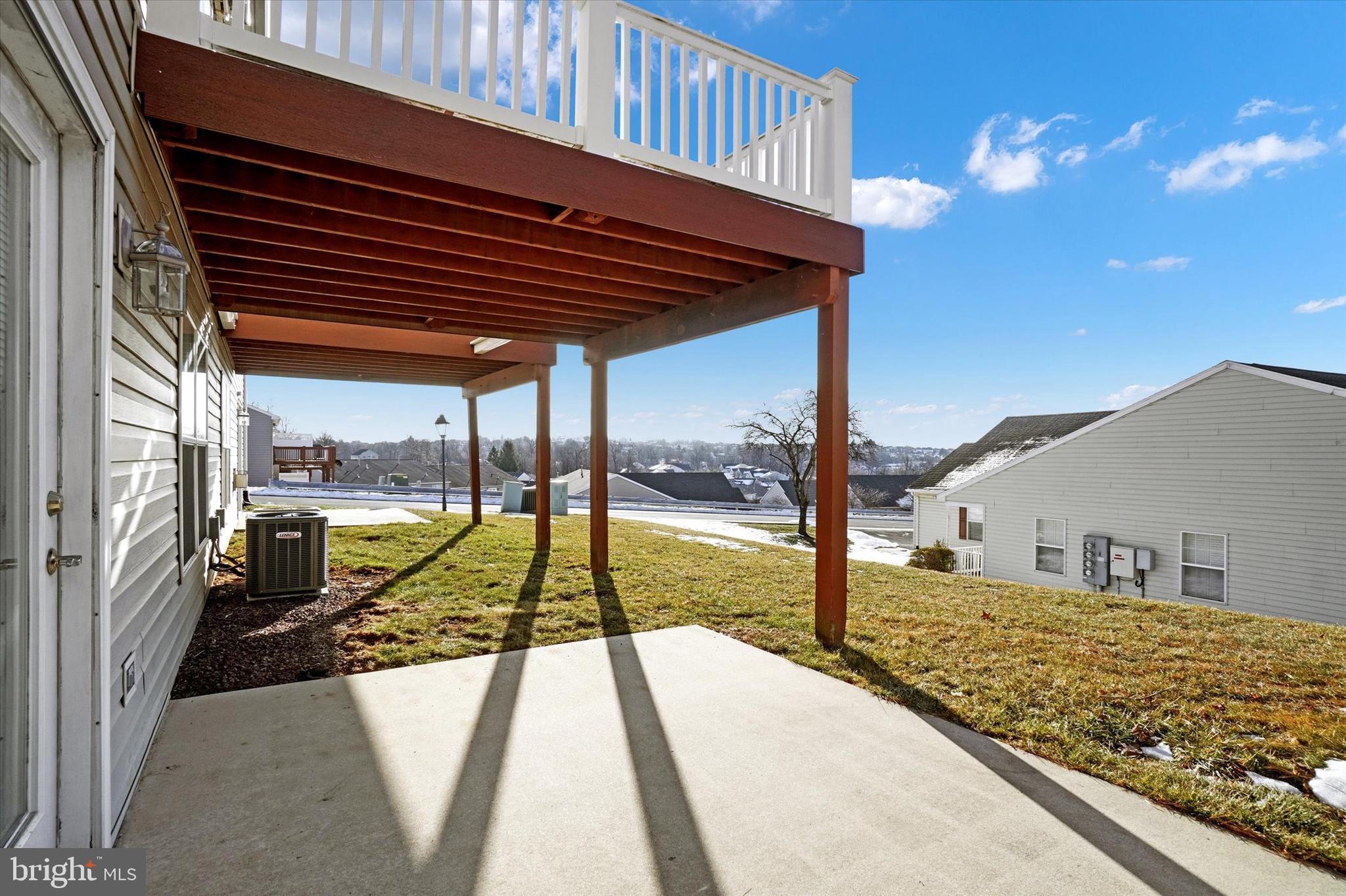 EQUINE MEADOWS - Residential