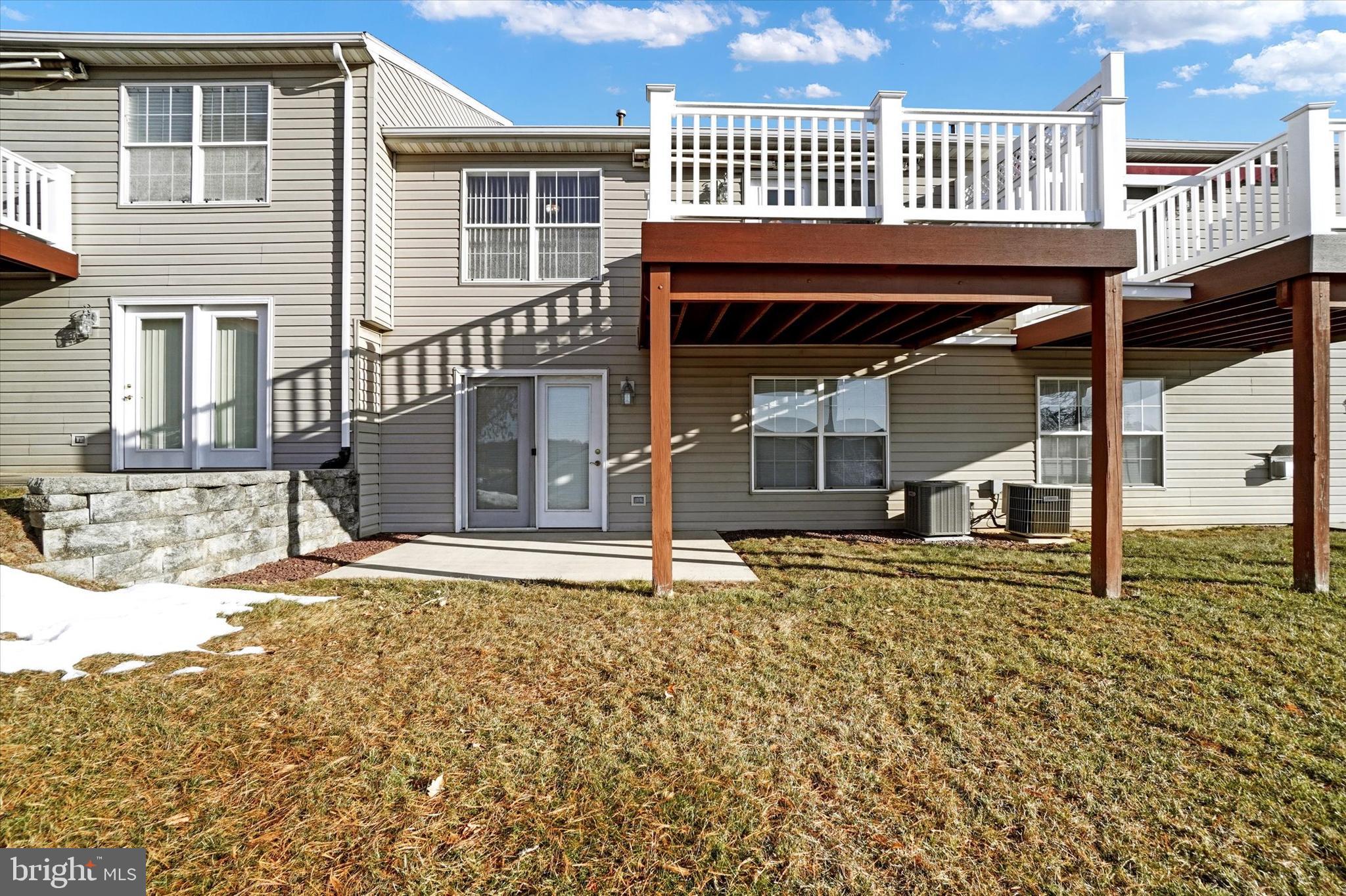 EQUINE MEADOWS - Residential
