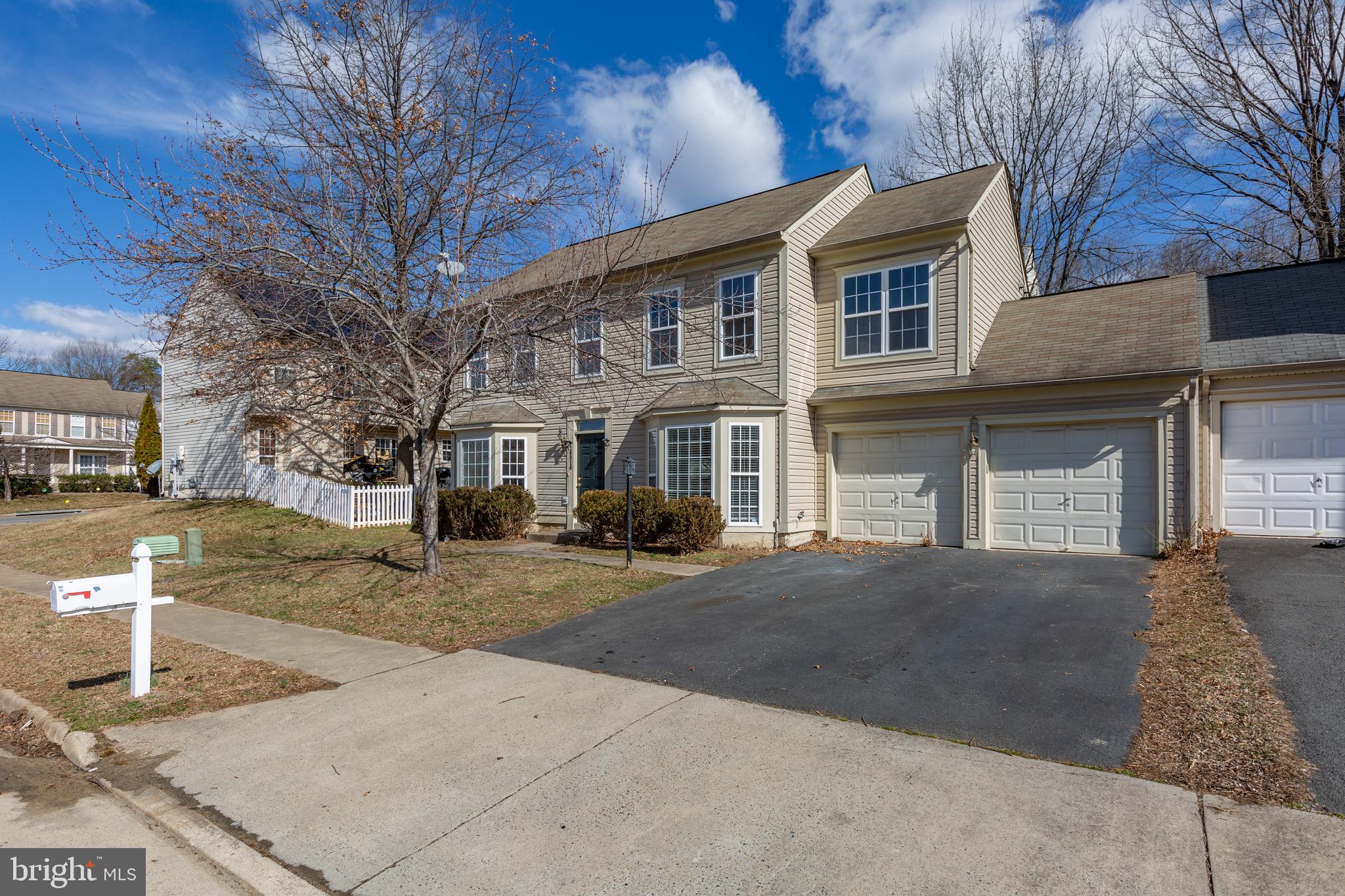 WAYSIDE VILLAGE - Residential Lease