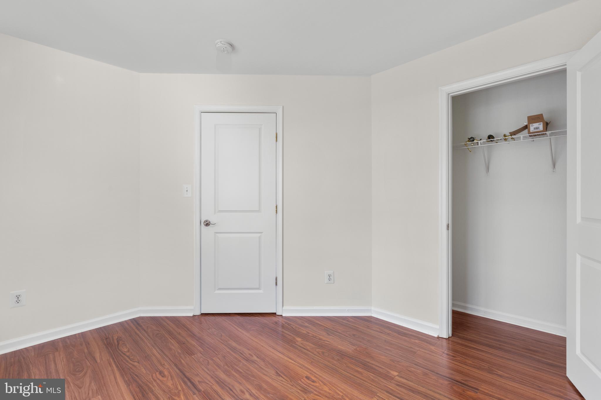 WAYSIDE VILLAGE - Residential Lease