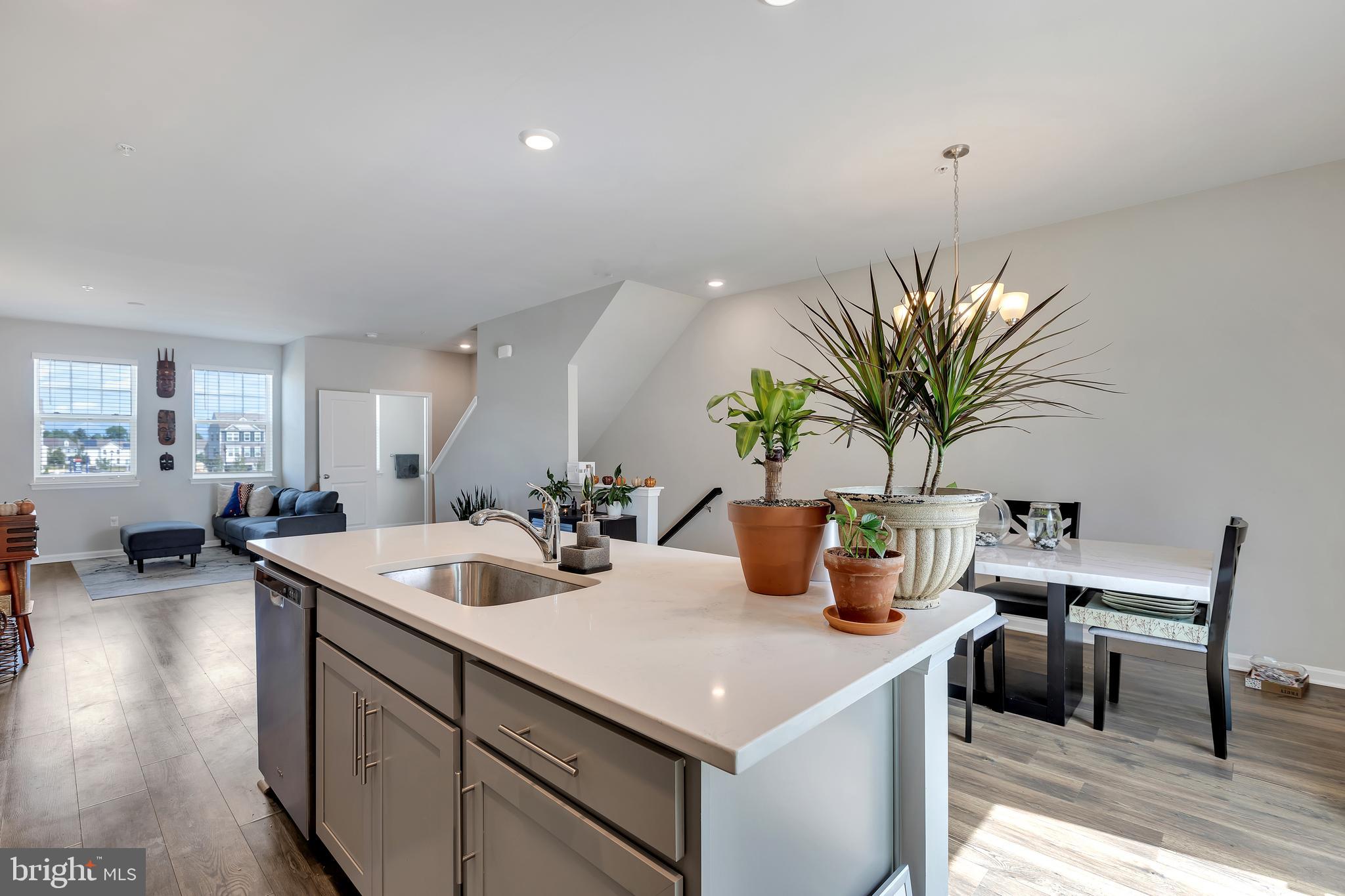 WOODMORE OVERLOOK - Residential
