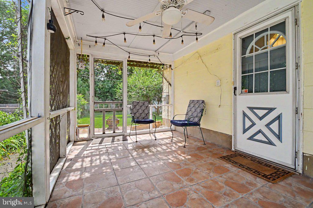 GAYLAWN - Residential