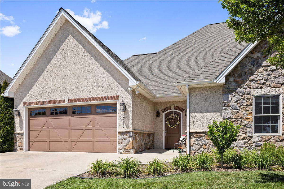 HERITAGE ESTATES - Residential