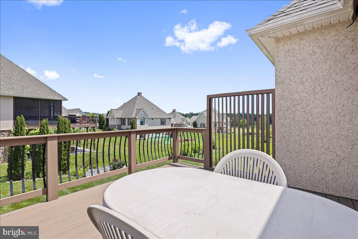 HERITAGE ESTATES - Residential