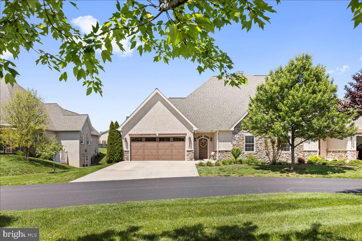 HERITAGE ESTATES - Residential