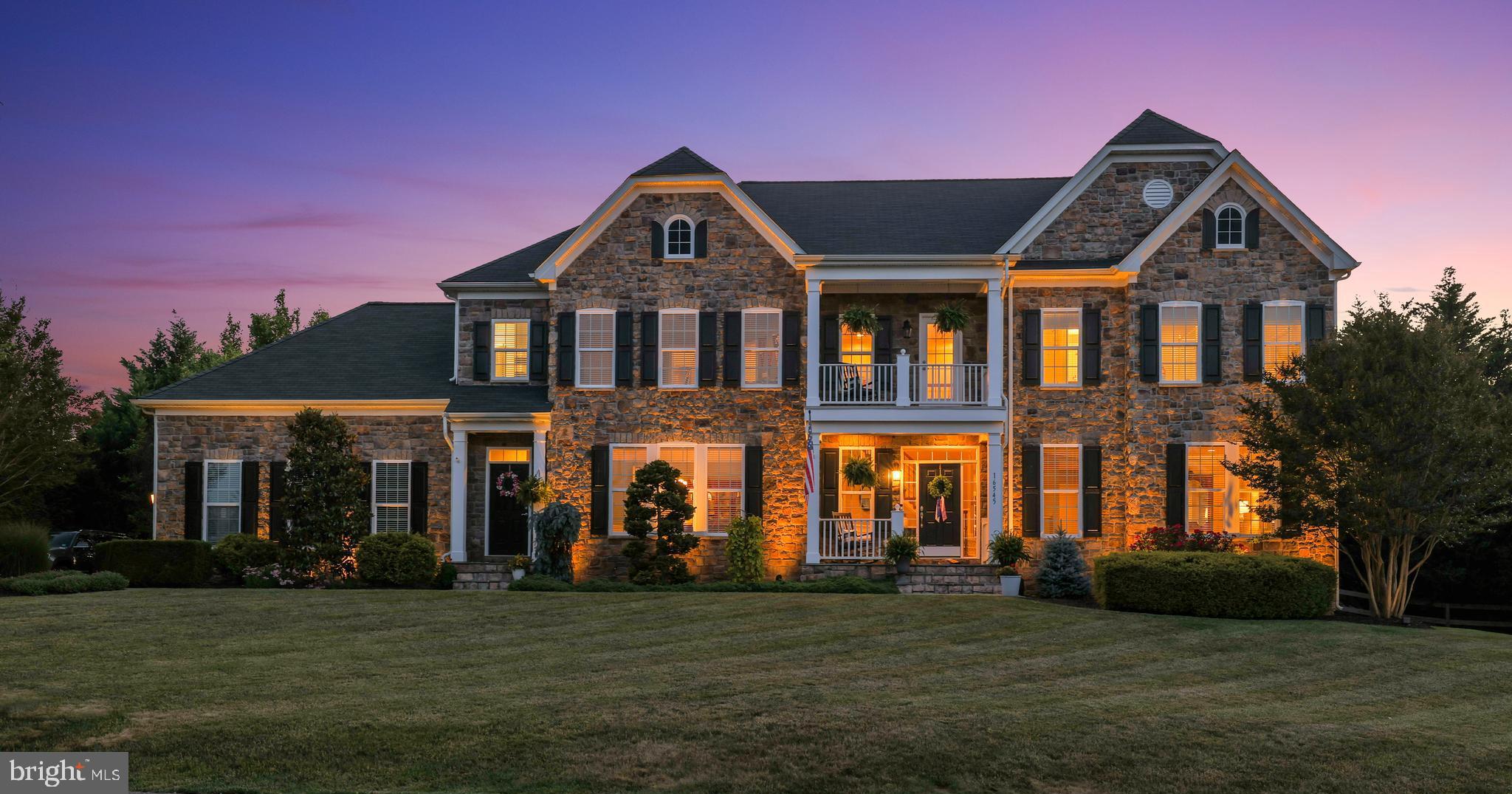 RASPBERRY FALLS - Residential