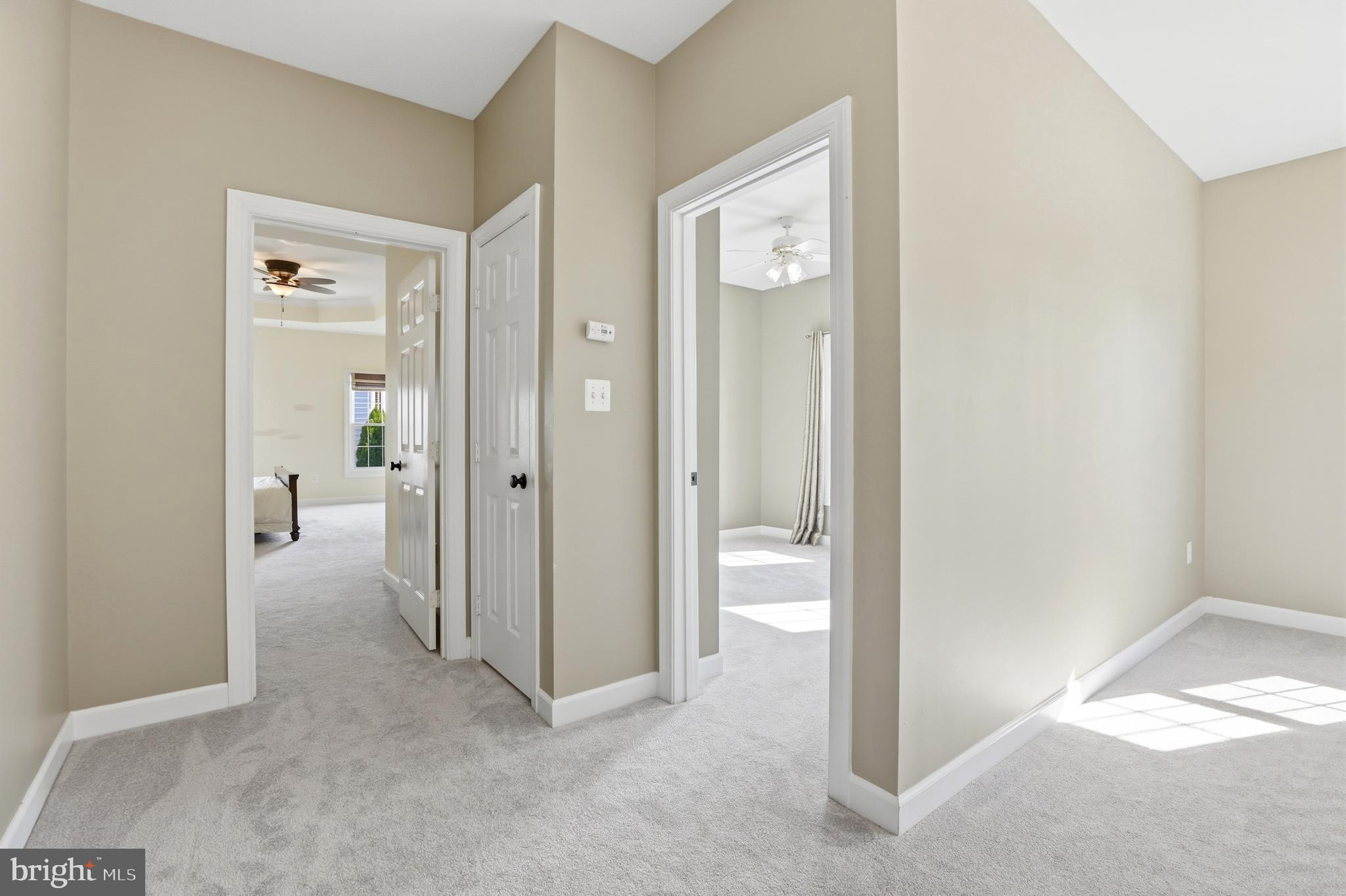 KINGSVIEW VILLAGE - Residential