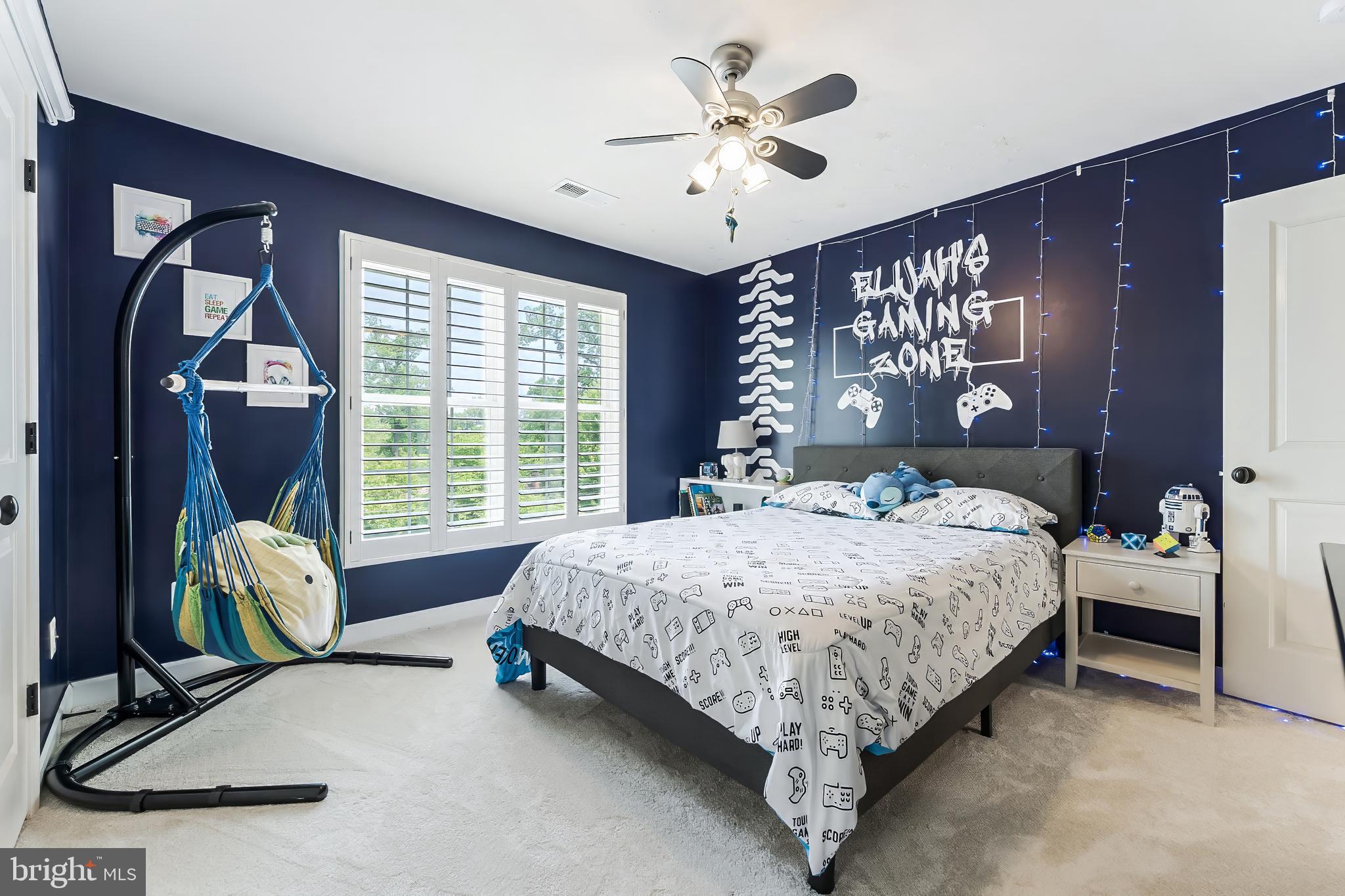 POPLAR HEIGHTS - Residential