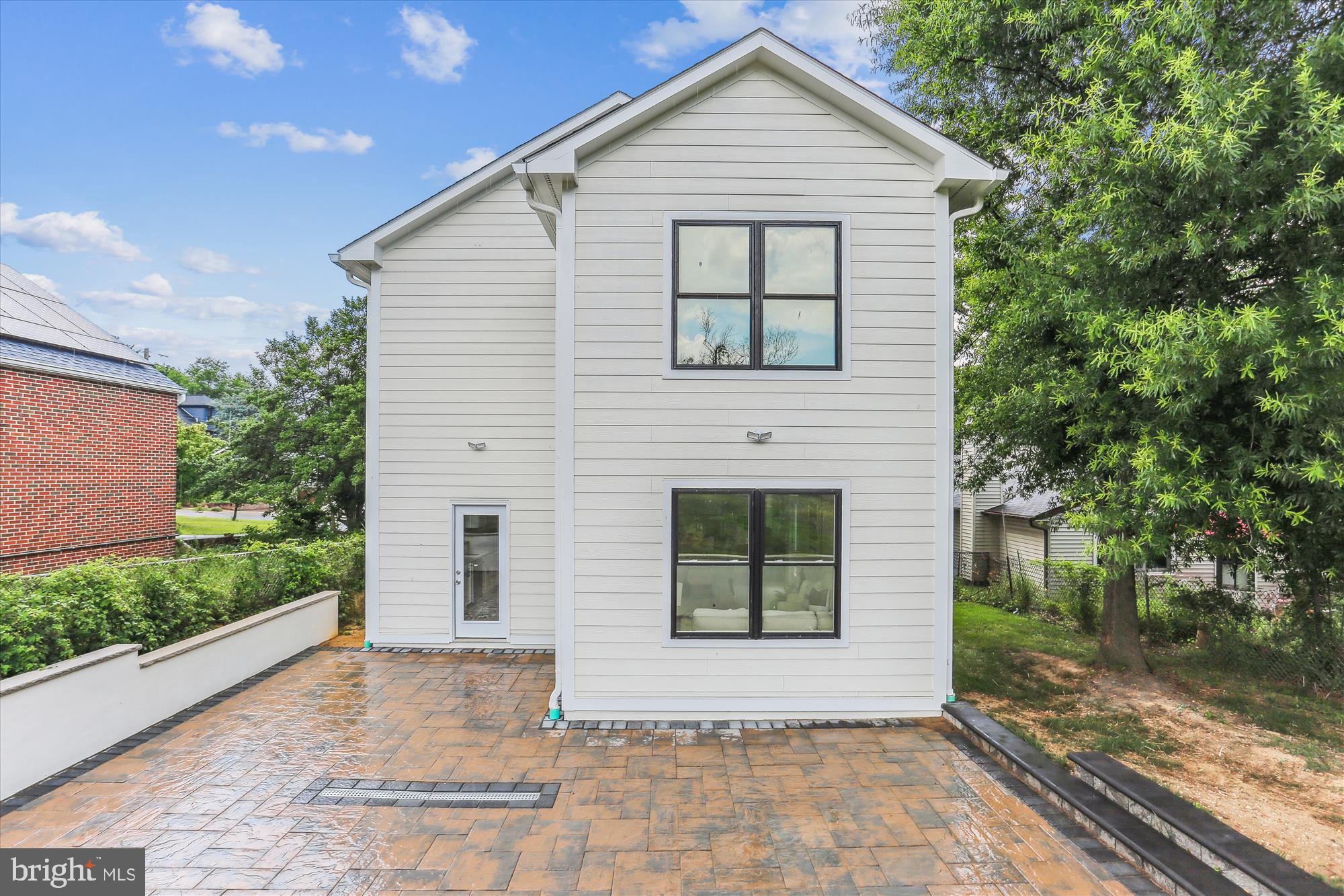 BLAIR - Residential