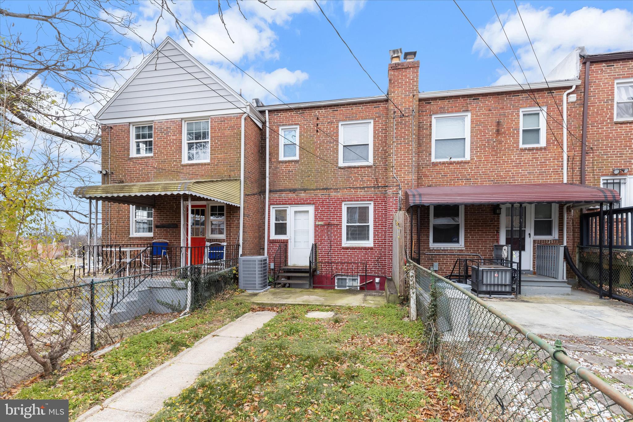 YALE HEIGHTS - Residential