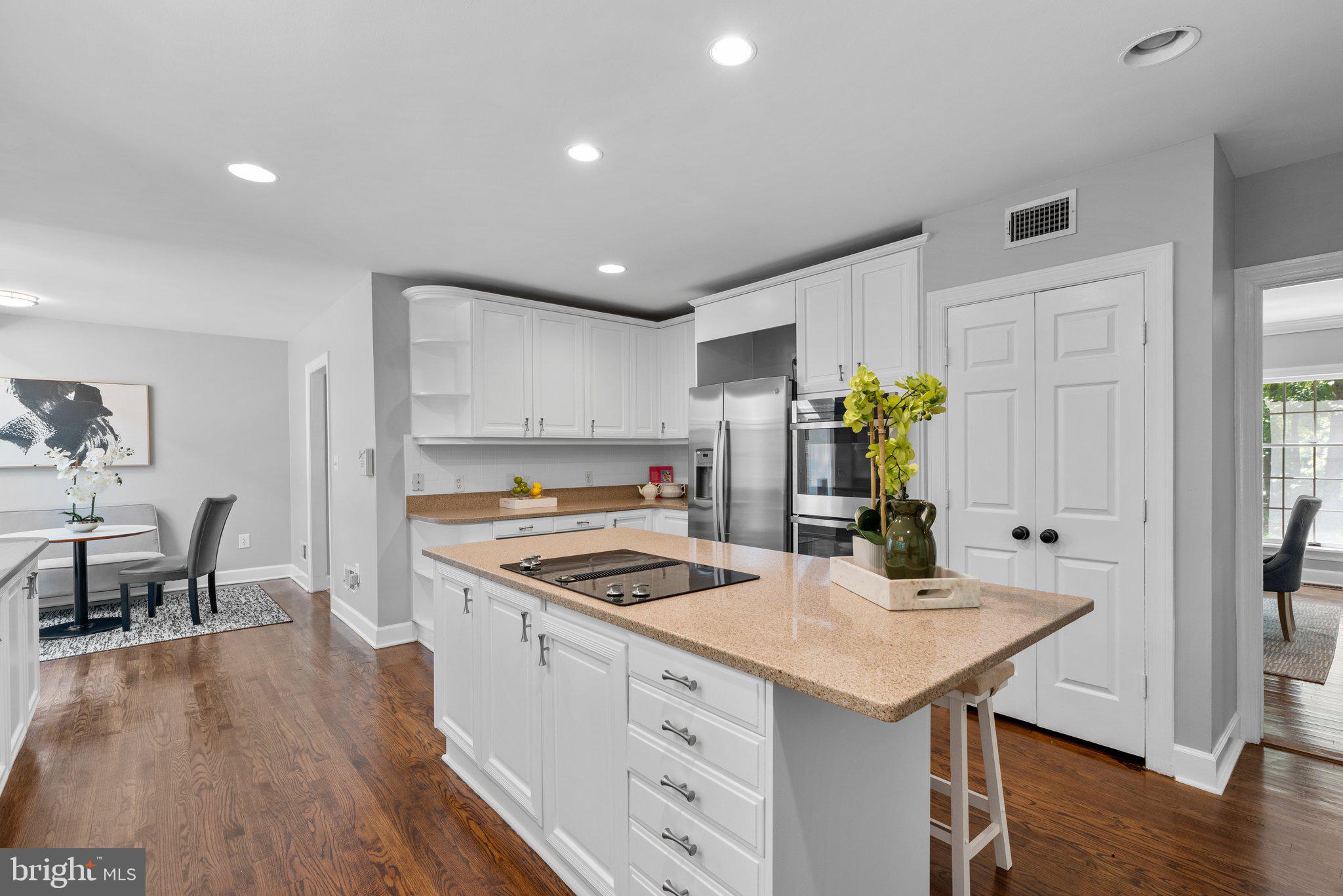 EDNOR HIGHLANDS - Residential
