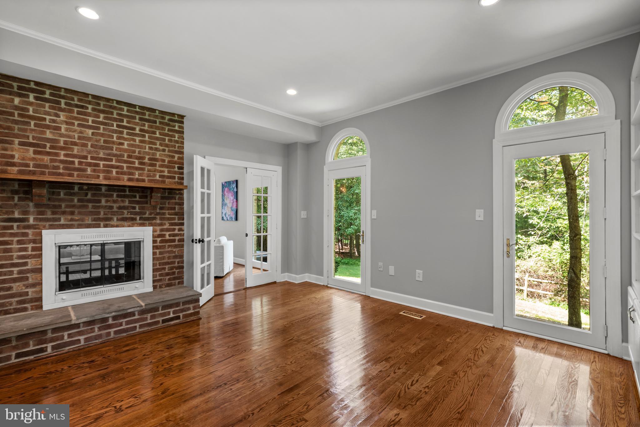 EDNOR HIGHLANDS - Residential