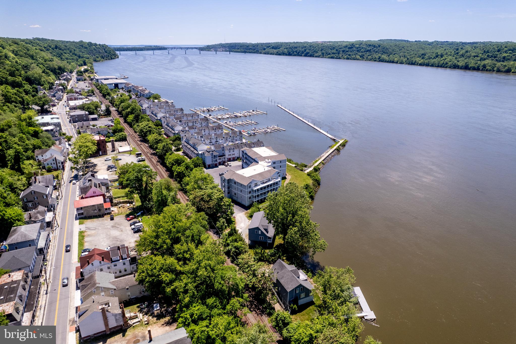TOMES LANDING II - Residential