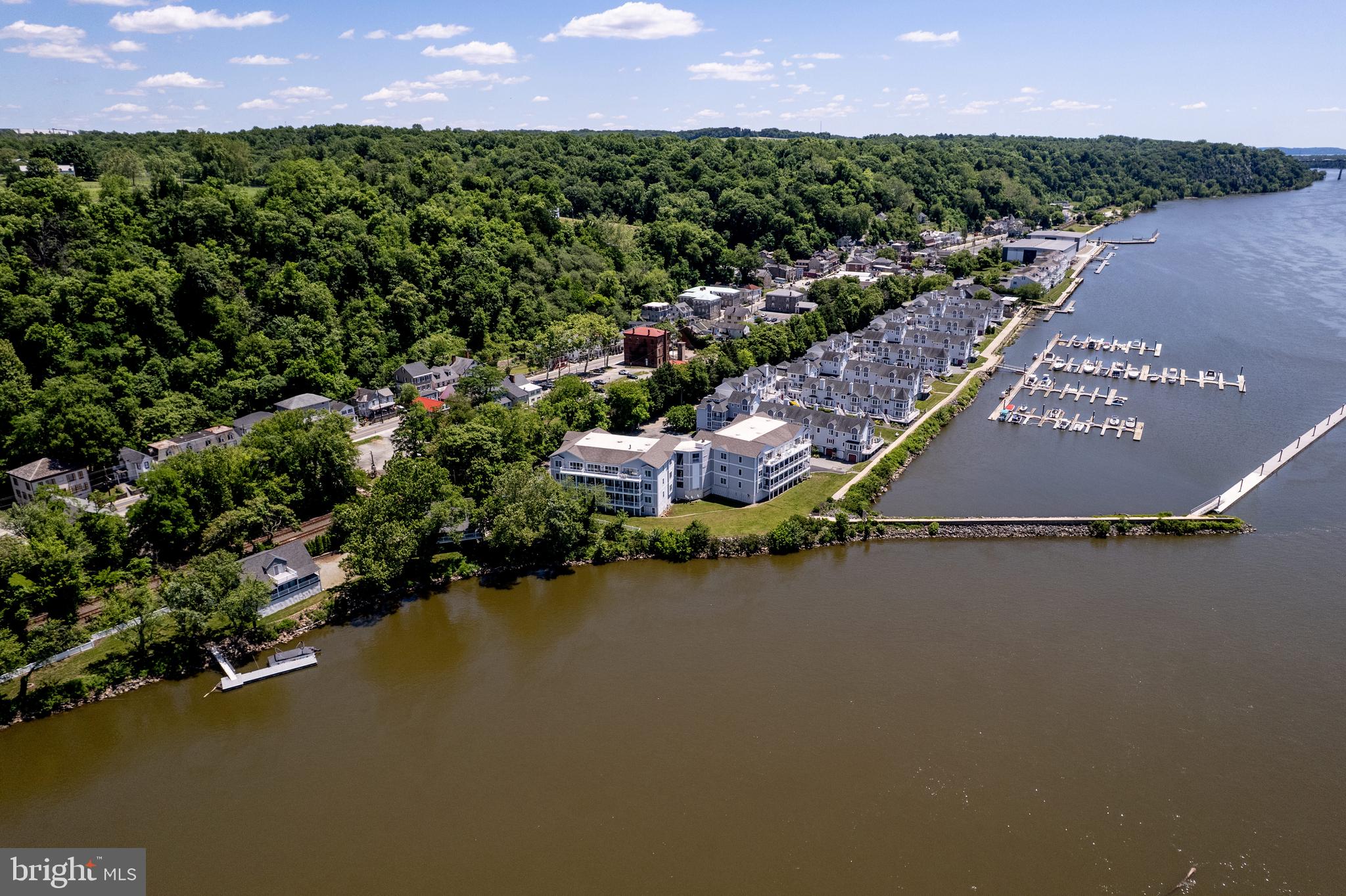 TOMES LANDING II - Residential