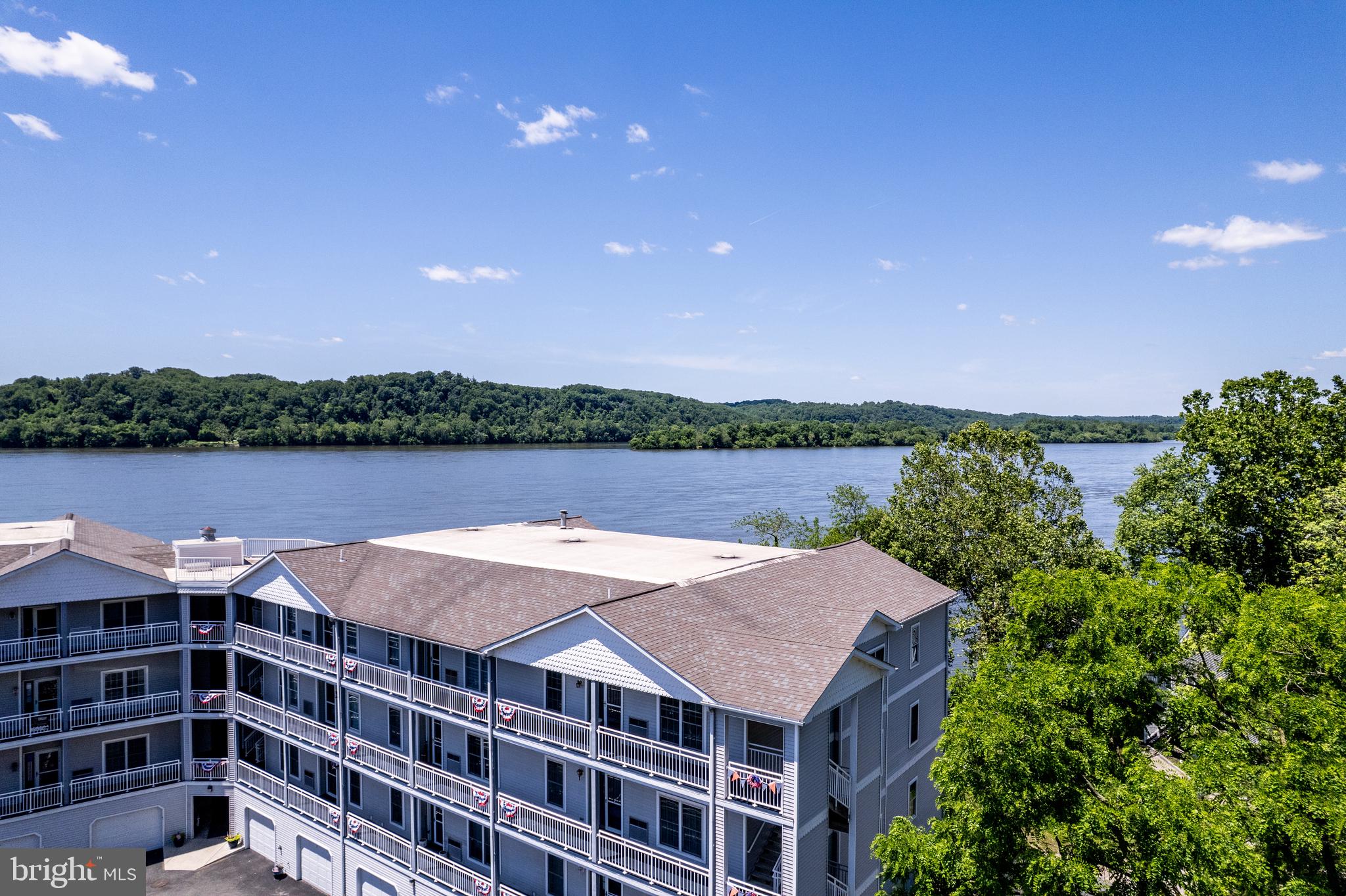 TOMES LANDING II - Residential