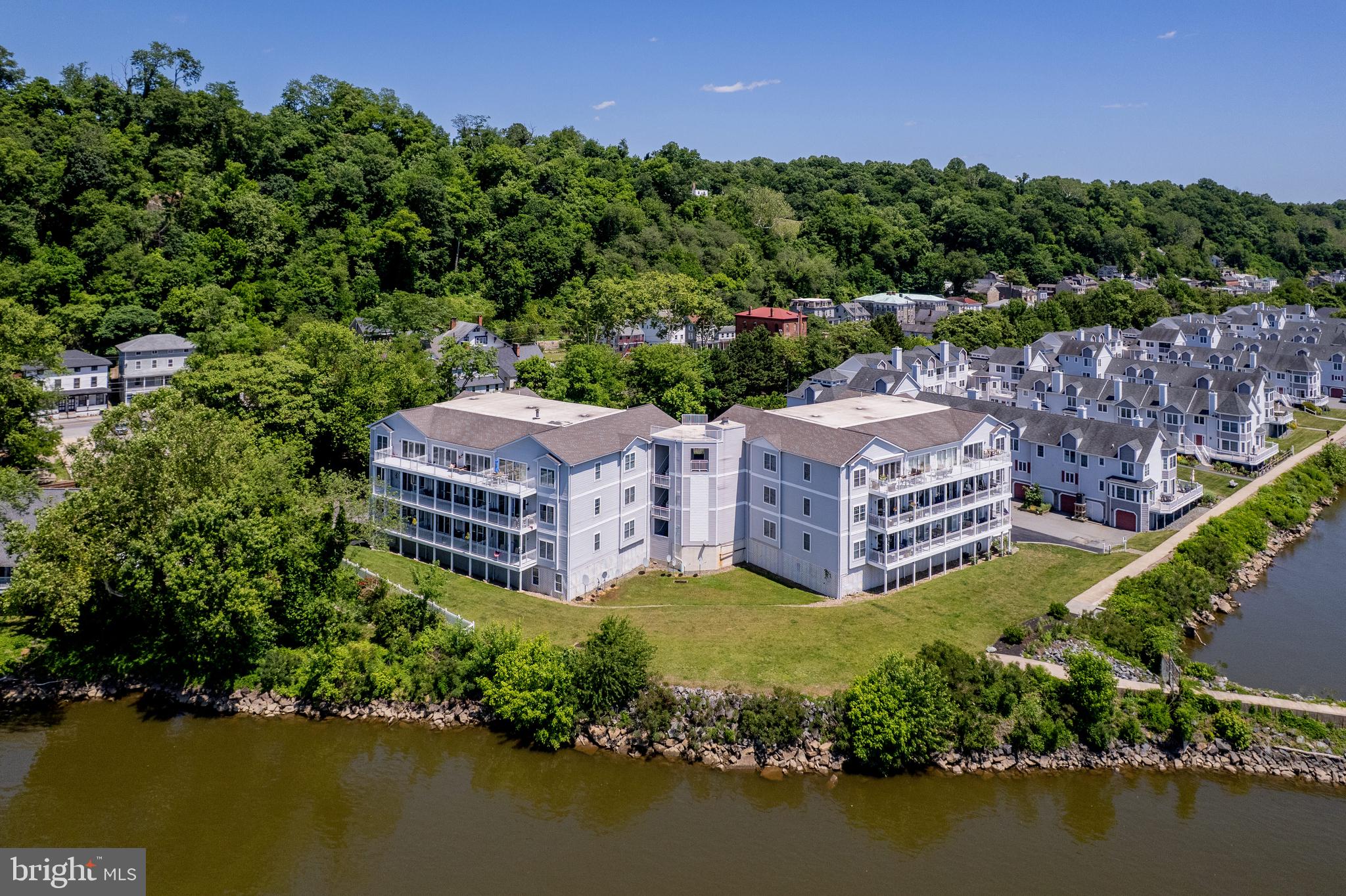 TOMES LANDING II - Residential