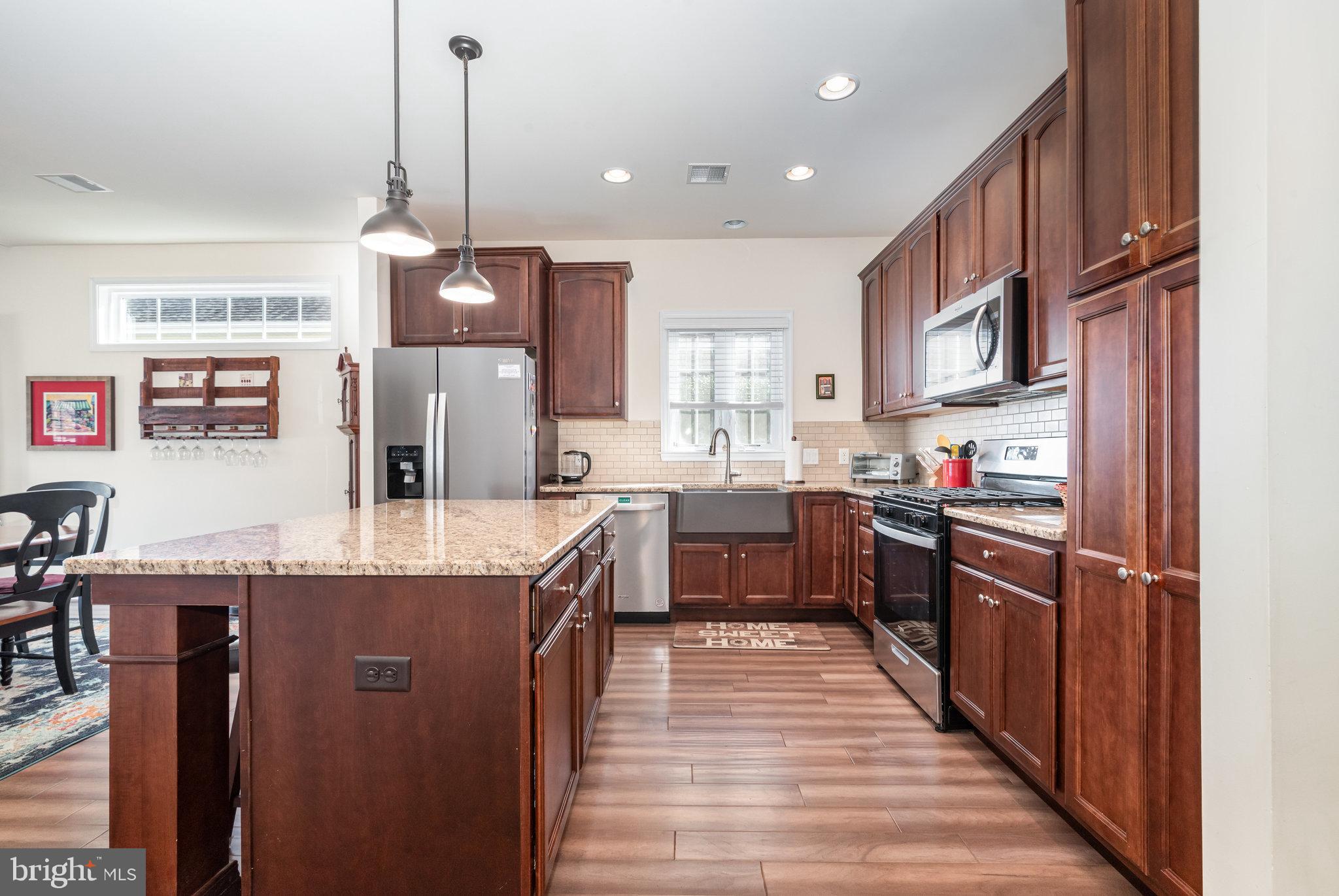 TRADITIONS OF AMERICA AT SILVER SPRING - Residential