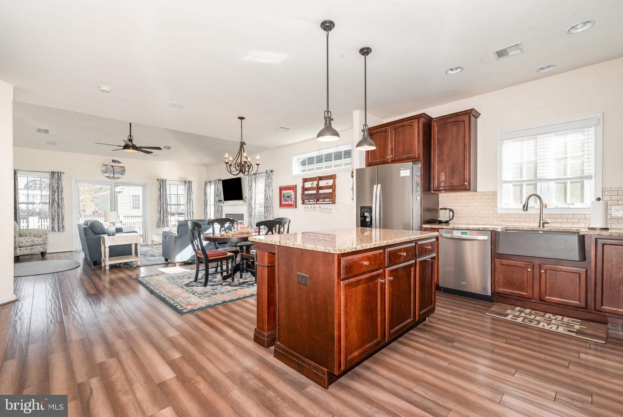 TRADITIONS OF AMERICA AT SILVER SPRING - Residential