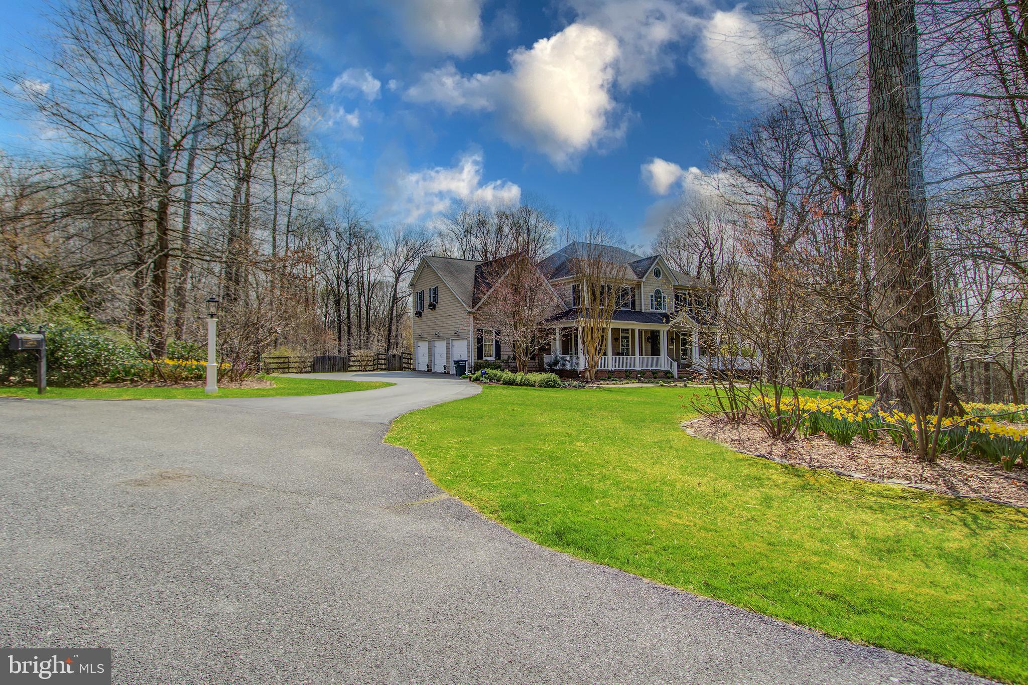 SENECA HIGHLANDS - Residential