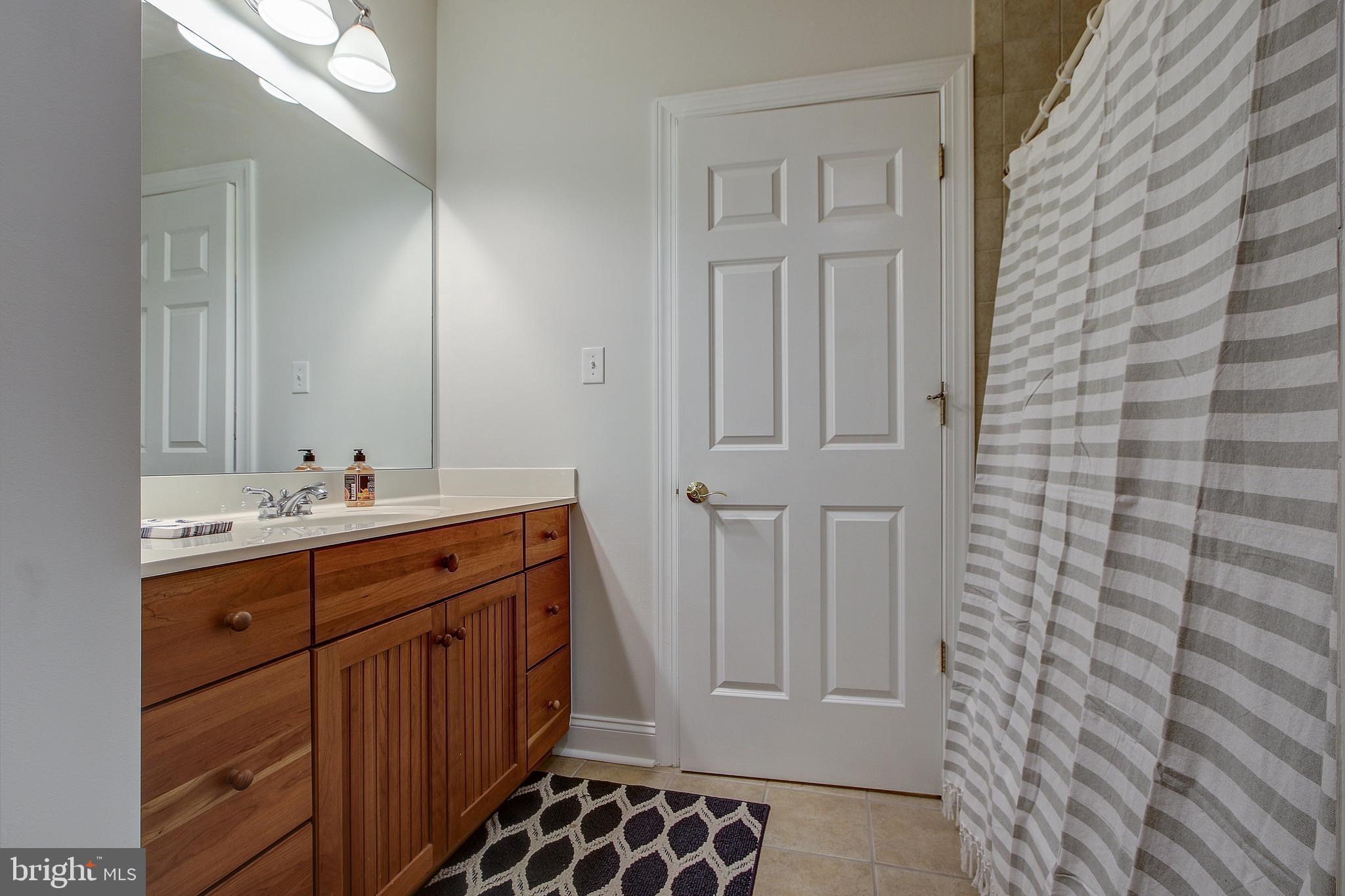 SENECA HIGHLANDS - Residential