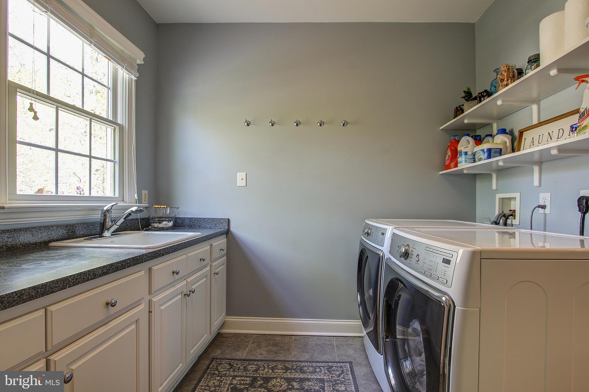 SENECA HIGHLANDS - Residential