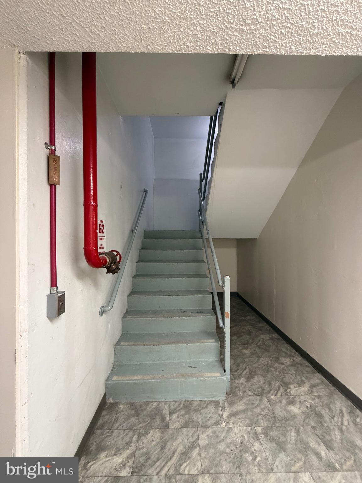 PROMENADE TOWERS - Residential