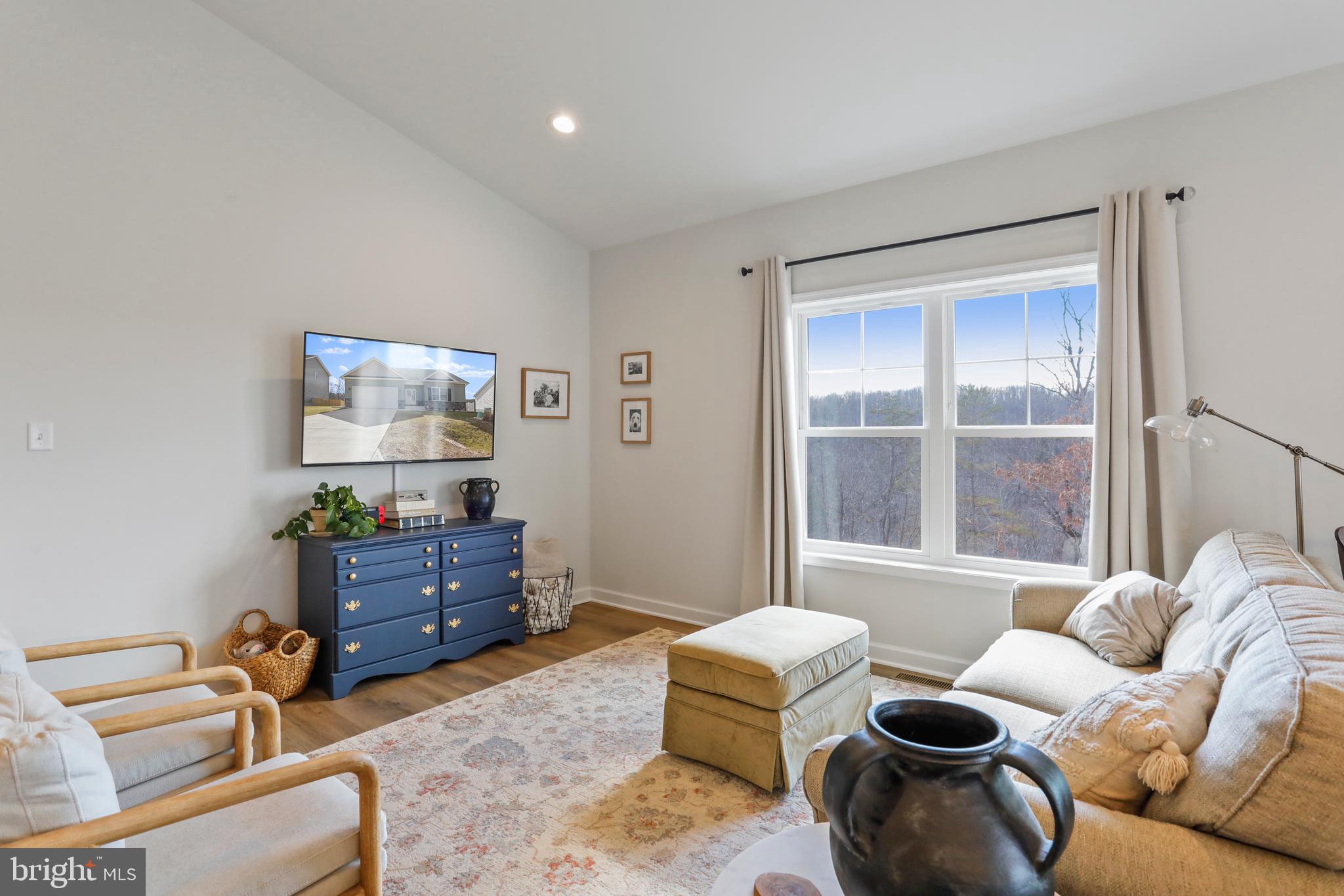 CAREFREE ACRES - Residential