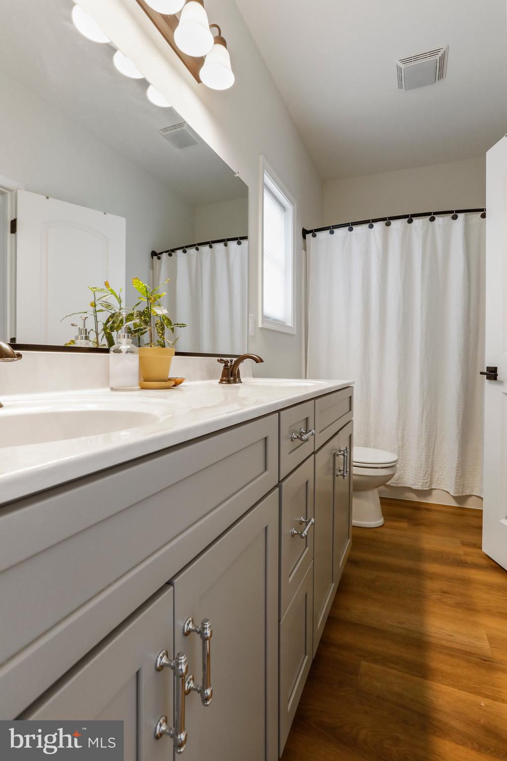 CAREFREE ACRES - Residential