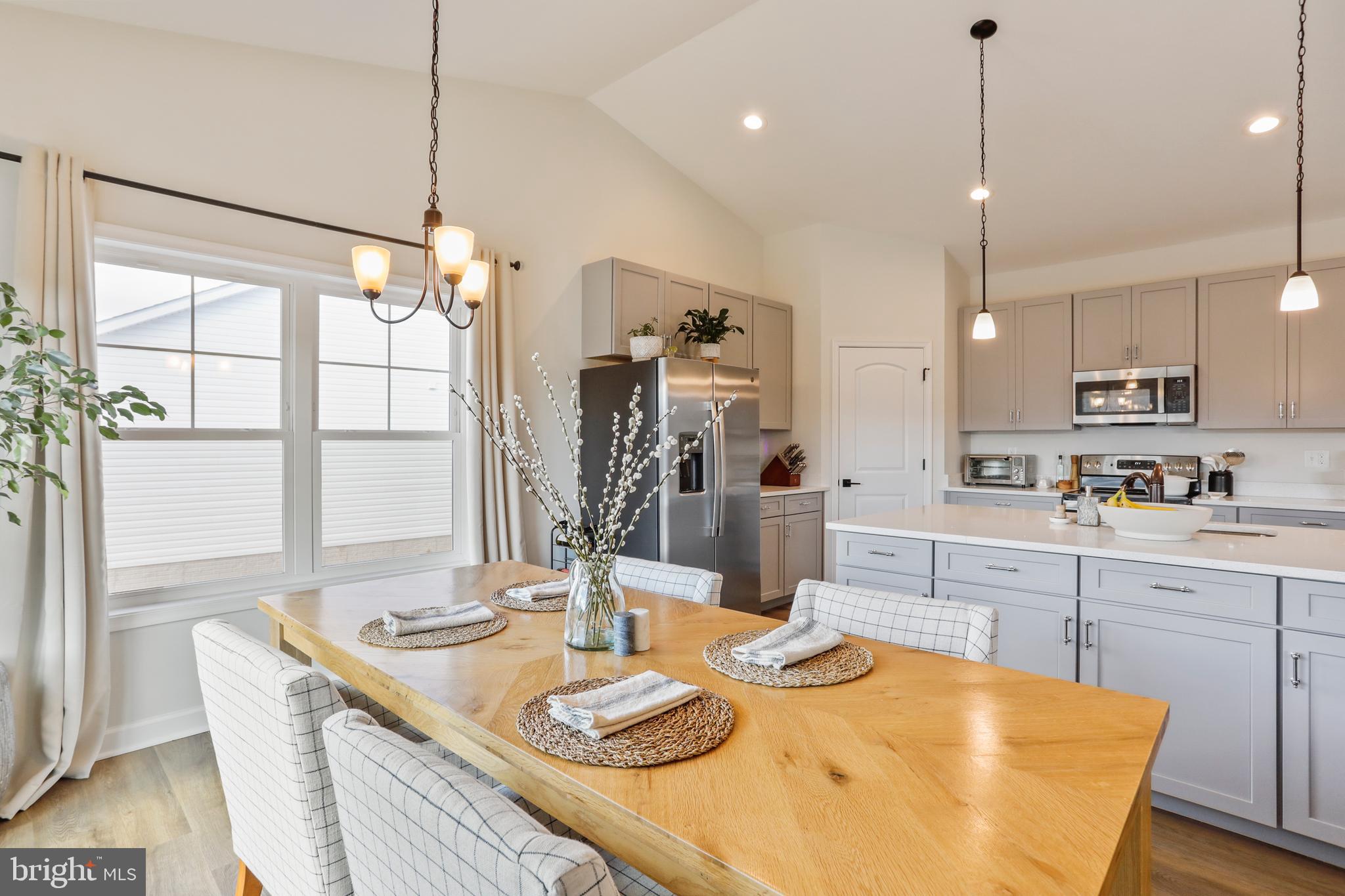 CAREFREE ACRES - Residential