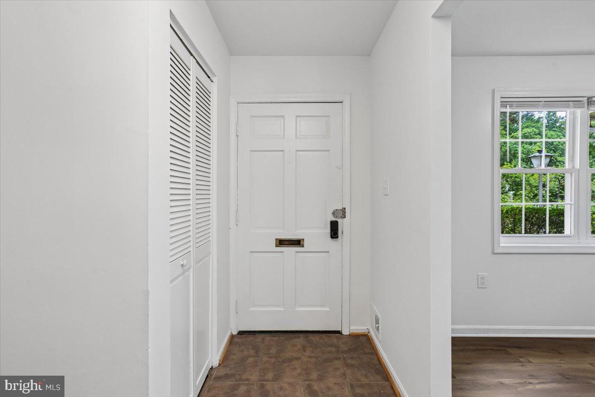 PLYMOUTH WOODS - Residential