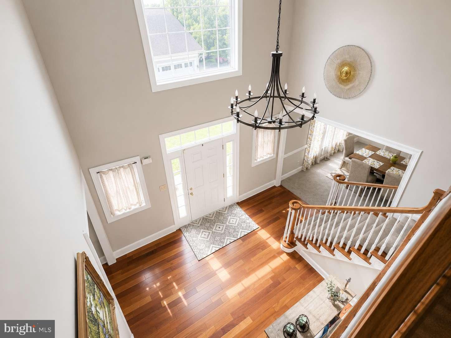 LAUREL BROOKE - Residential
