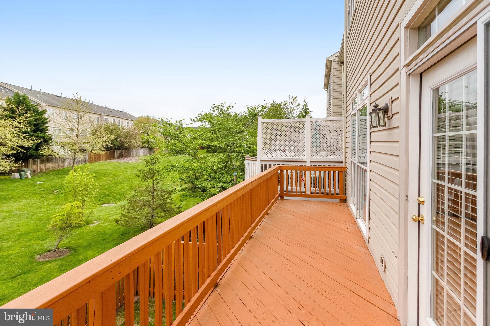 SOUTH RIDING - Residential