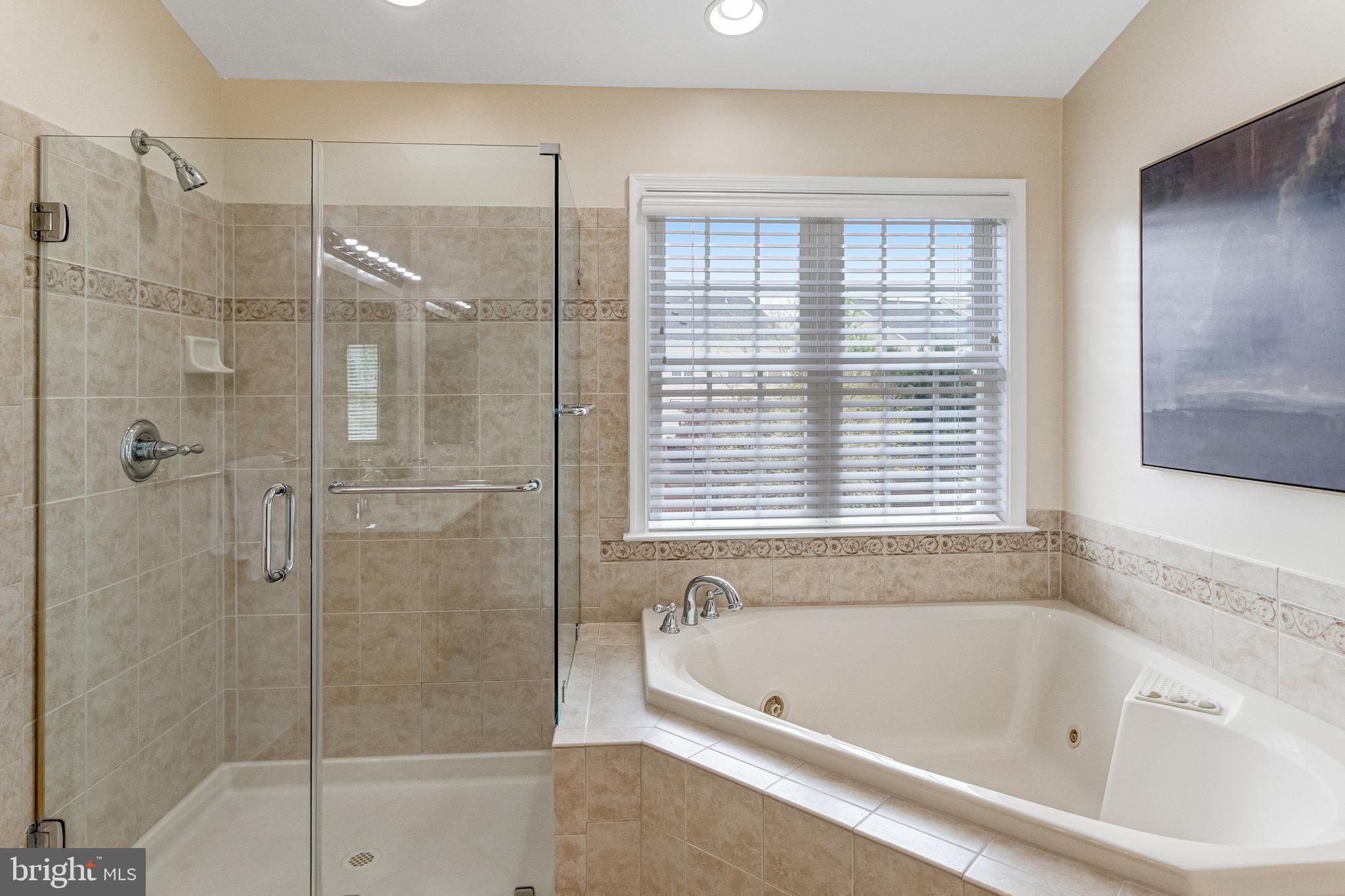 SOUTH RIDING - Residential