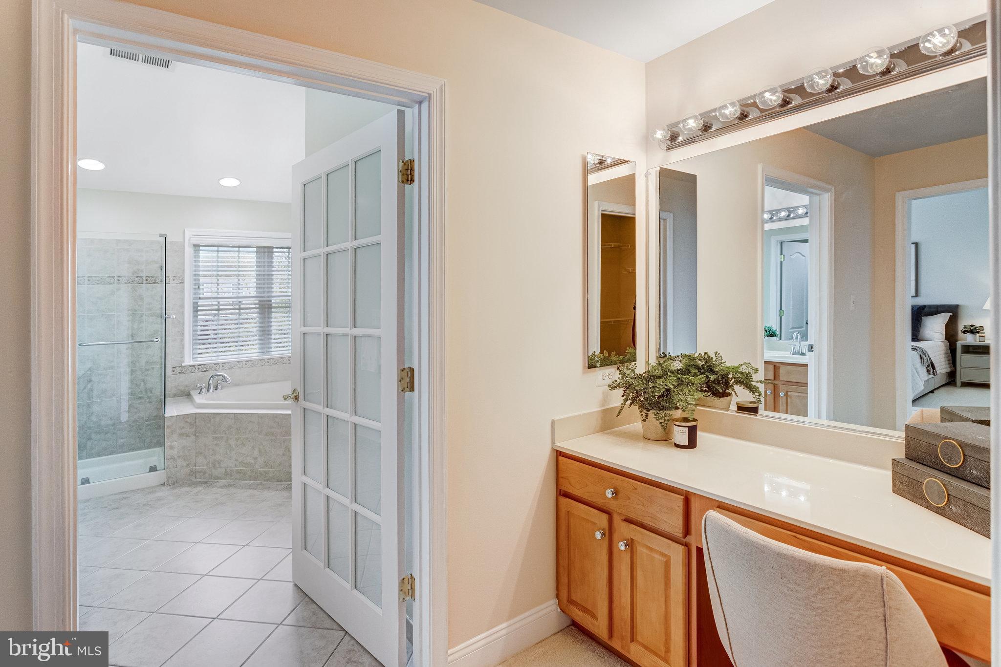SOUTH RIDING - Residential