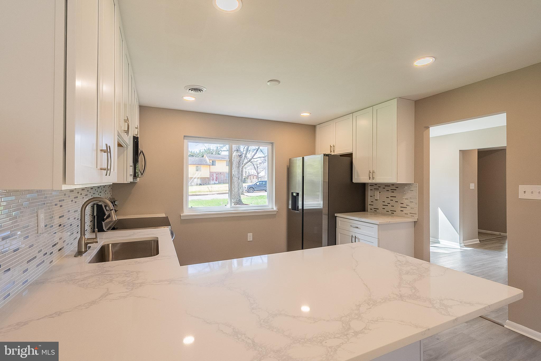 FRANKLIN SQUARE - Residential
