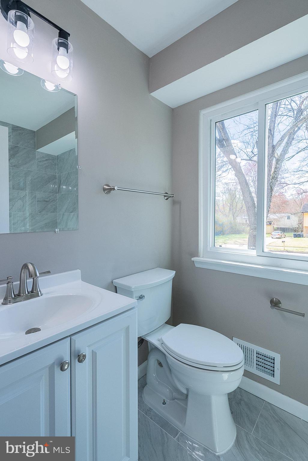 FRANKLIN SQUARE - Residential